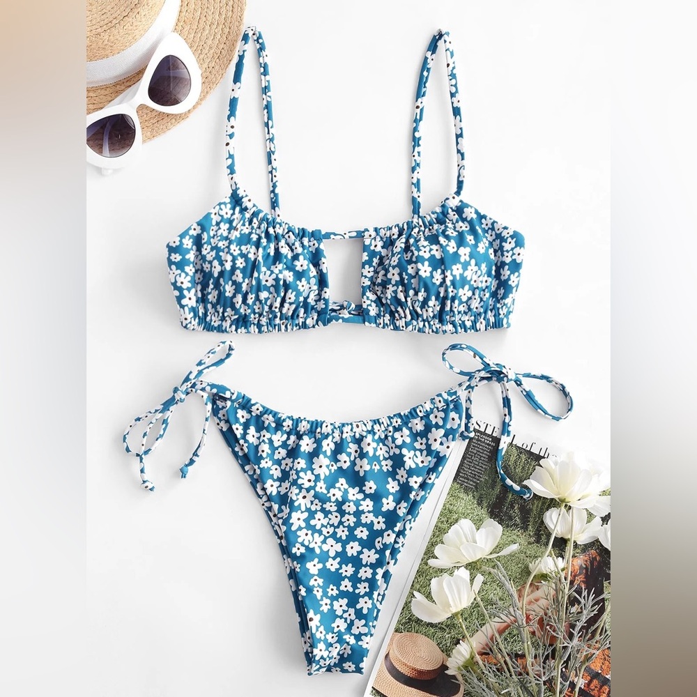 ZAFUL Blue Floral Keyhole High Leg Bikini